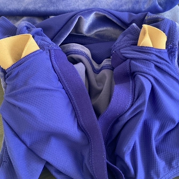 Athleta Velvet Legging and Bra 2 Piece Set Soft Plush Purple Size S - Picture 11 of 15